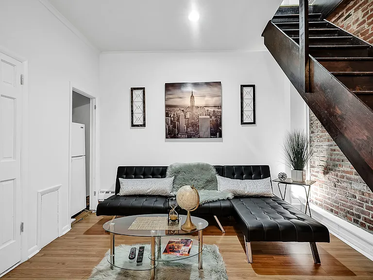 260 Quince St #1R — Photo 5