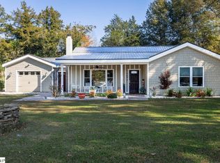 902 Church St, Laurens, SC 29360