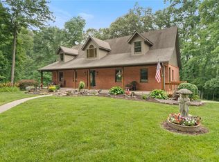 570 Union Hill Rd, Fairview Heights, IL 62208