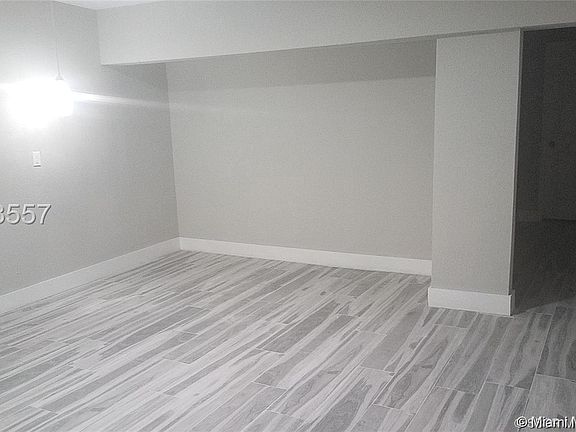4th image of 19260 NE 22nd Ave #0