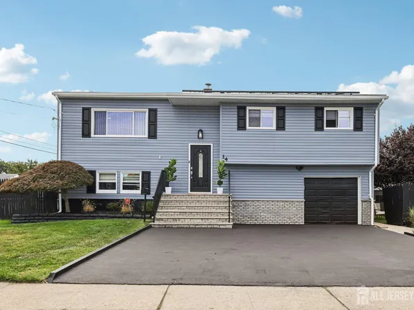 14 Spoganetz Ave, Carteret, NJ 07008