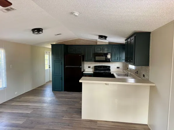 3130 N Cardinal Rd, Azle, TX 76020