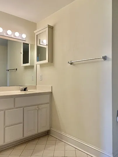 212 Middle St #303 — Photo 8