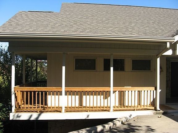 Cantilevered Deck