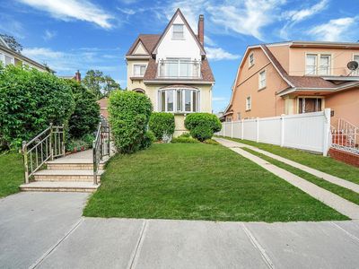 8511 169th Street, Jamaica, NY, 11432