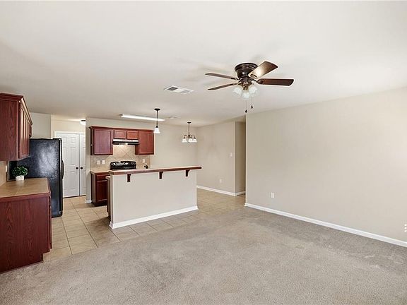 3rd image of 14657 Madison Ln