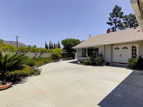 4th image of 6916 Estepa Dr