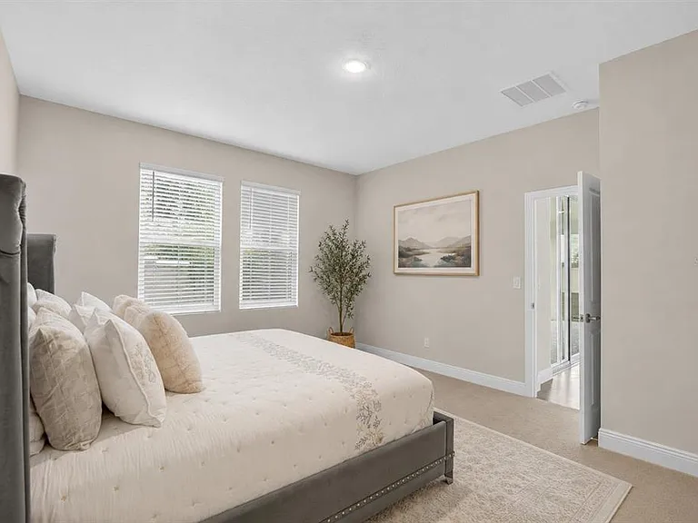 10009 Surrey Rose Dr — Photo 22