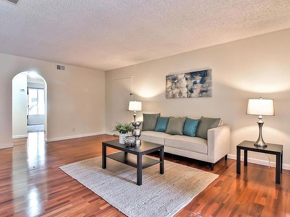 4th image of 1101 Alta Mira Dr