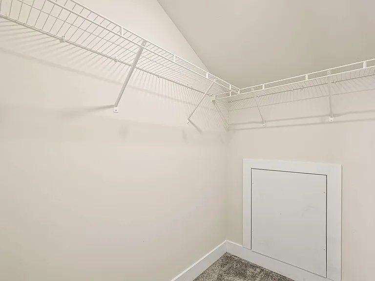 127 Gaslight Aly — Photo 18