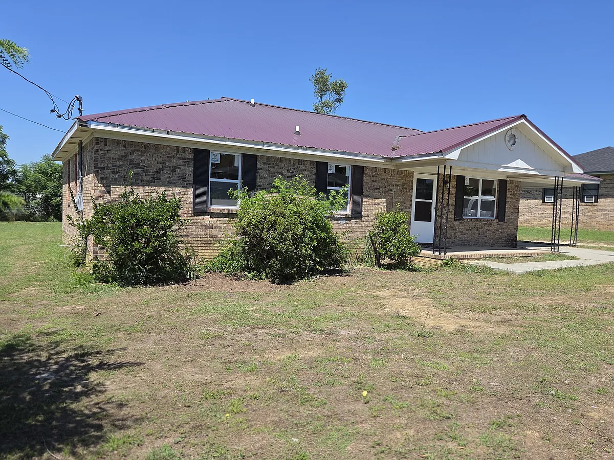 Exterior Front - 922 Kingston Dr