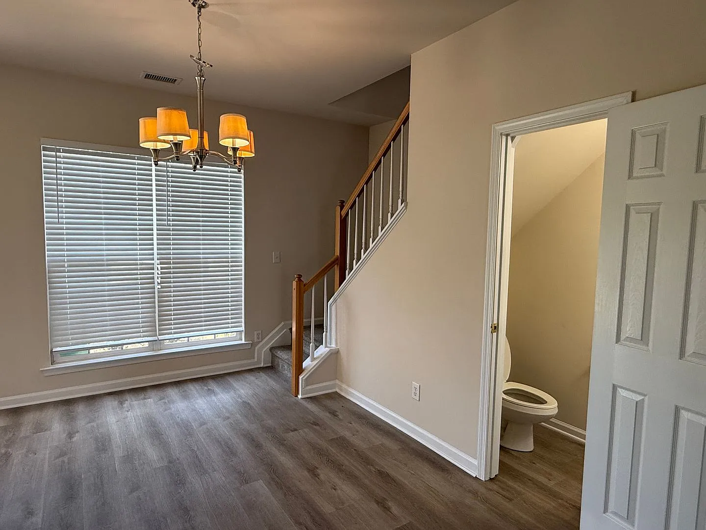 2146 Mckenzie Creek Drive — Photo 4