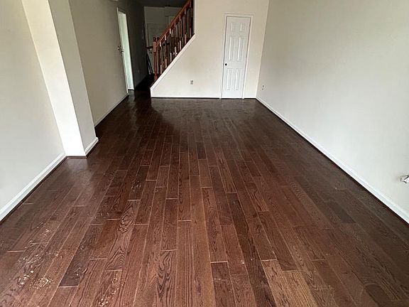 2nd image of 2514 Huron St