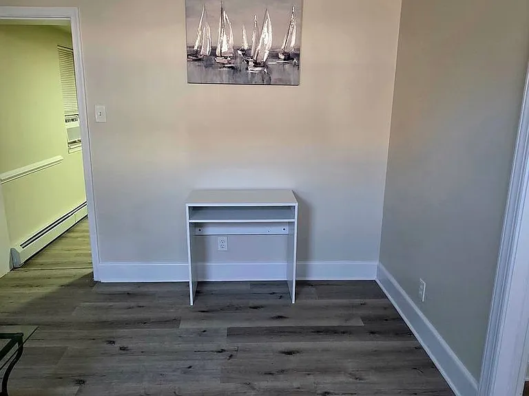 480 W South St #1 — Photo 7
