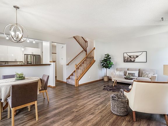 3rd image of 1692 Liberty Cir