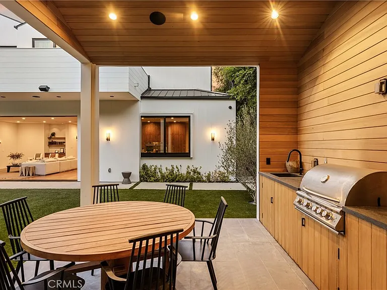 4930 Edgerton Ave — Photo 35