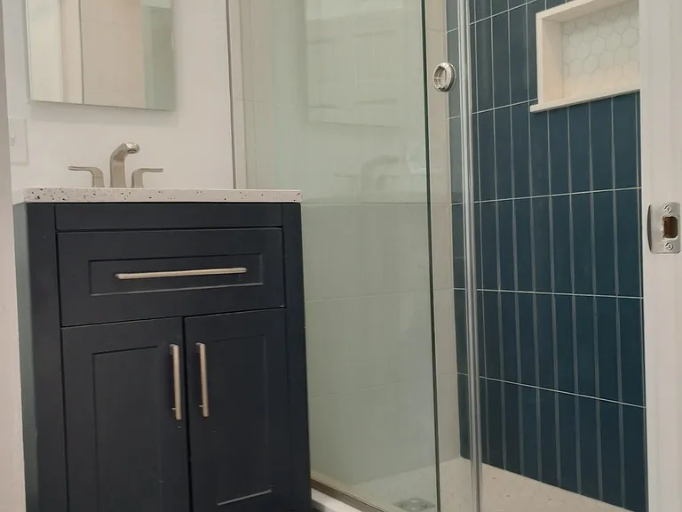 23 Dartmouth Pl #4R — Photo 9