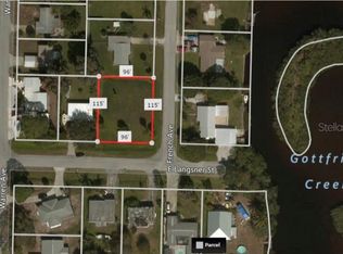 Langsner St, Englewood, FL 34223
