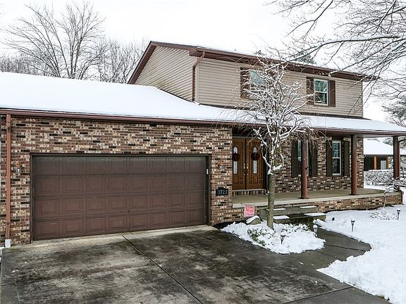 2nd image of 3723 Karen Dr