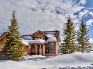 101 Oak Ridge Cir, Oak Creek, CO 80467