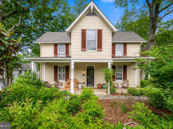 1602 S Rolling Rd, Halethorpe, MD 21227