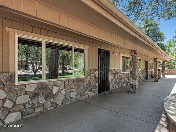 4th image of 3194 N Riviera Way