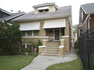 2537 N Mango Ave, Chicago, IL 60639