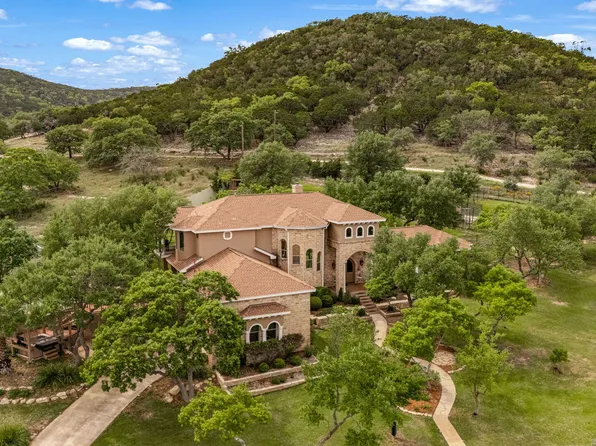 801 W Bear Springs Road, Pipe Creek, TX 78063