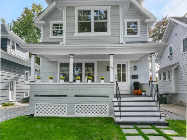 97 Fayerweather Terrace, Bridgeport, CT 06605