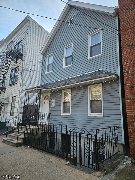 37 Adams St, Newark, NJ 07105 | Zillow