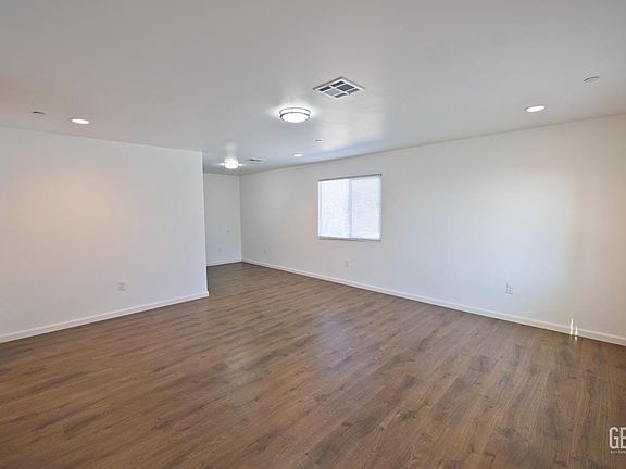 2nd image of 1227 Drury Ln
