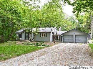 69 W Hazel Dell, Springfield, IL 62703