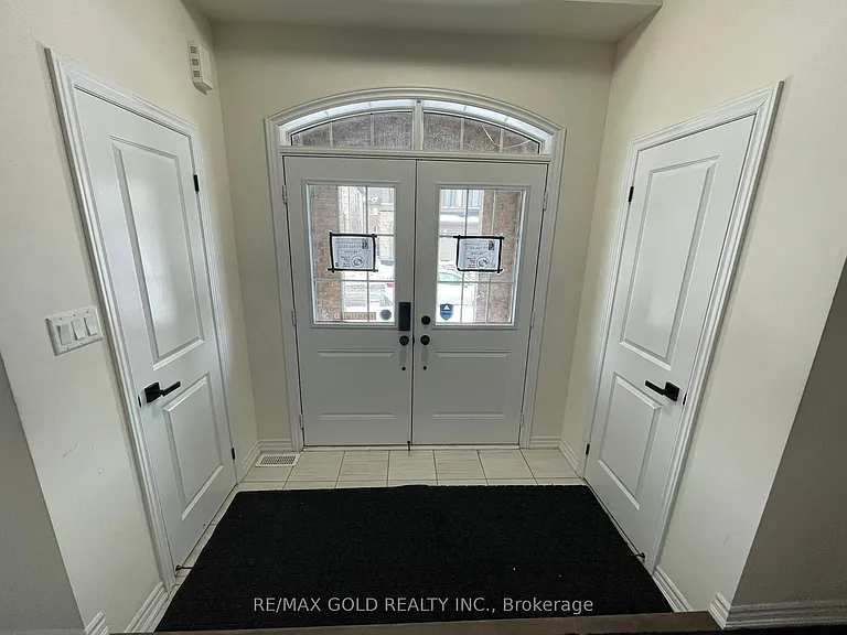 537 Veterans Dr — Photo 22