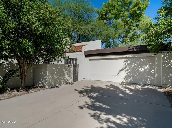 3034 N Placita Chorro, Tucson, AZ 85715