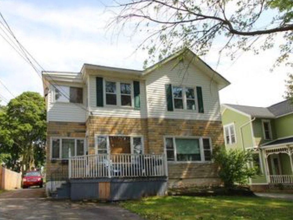 1st image of 147 Waterman St