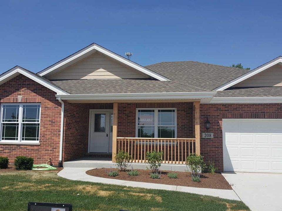 1st image of 208 N Wesley Dr