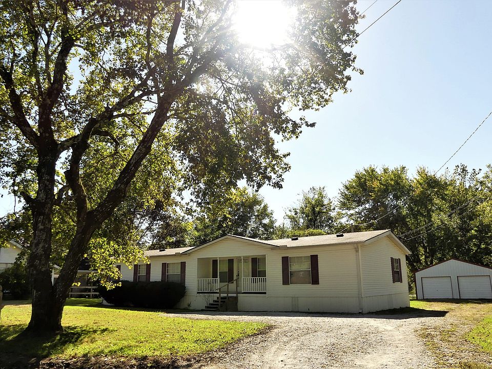 1st image of 742 Georgia Ave S