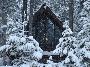 6402 Tamarack Way, Soda Springs, CA 95728