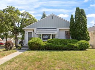 3230 W Ruskin STREET, Milwaukee, WI 53215