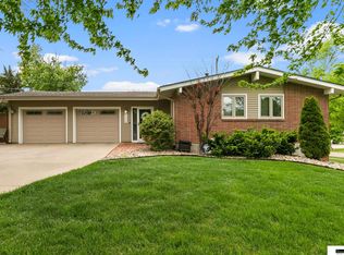 7441 Dotson Rd, Lincoln, NE 68505