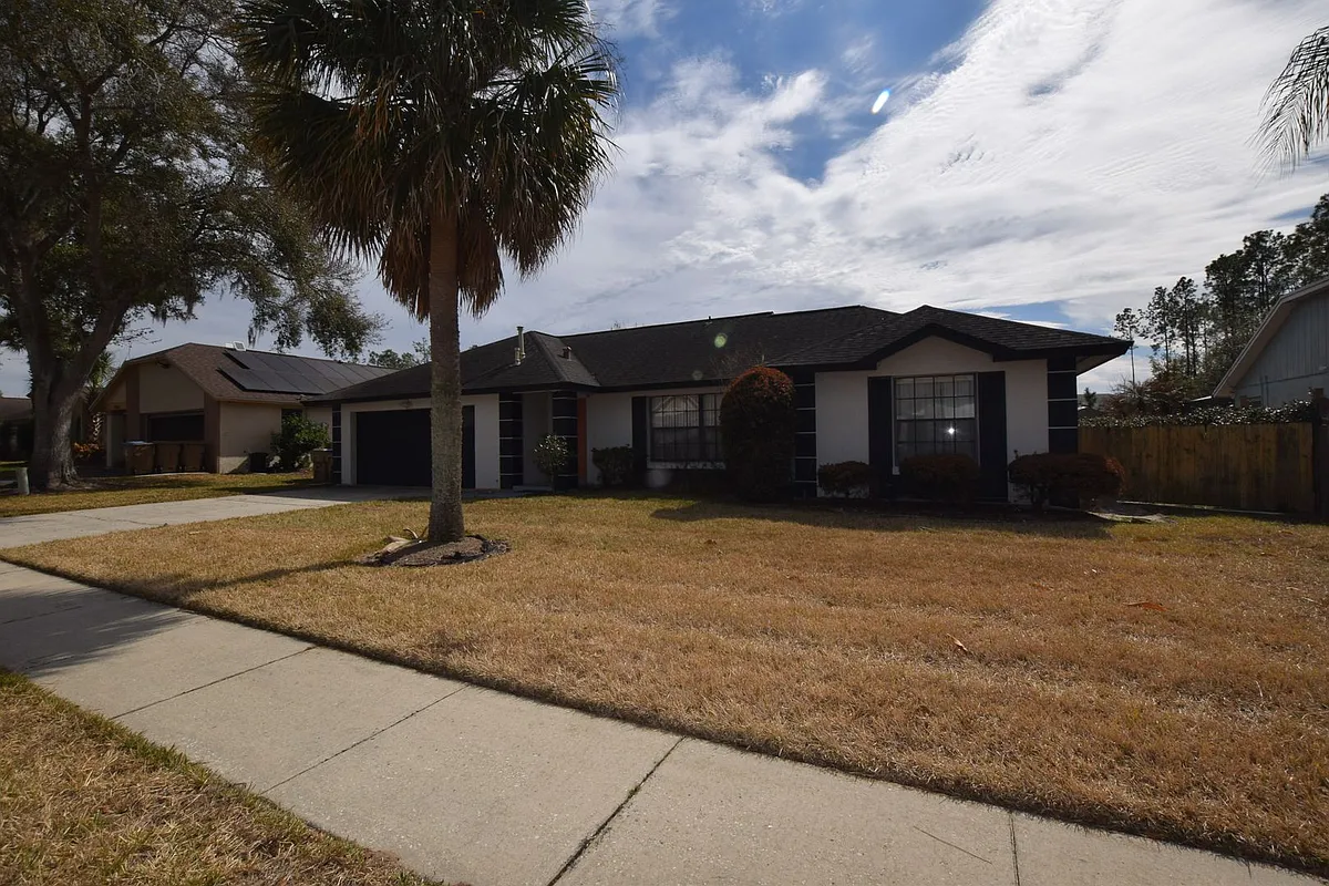 Building Photo - 7748 Indian Ridge Trl S