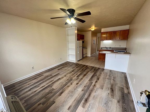2nd image of 2124 Doctor Martin Luther King Jr Blvd #C26