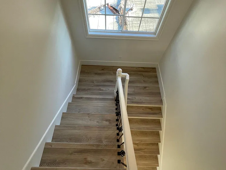 613 Poppy Ave — Photo 49