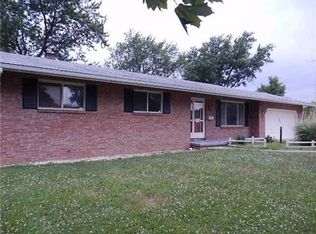 405 Meadow Ln, Walbridge, OH 43465