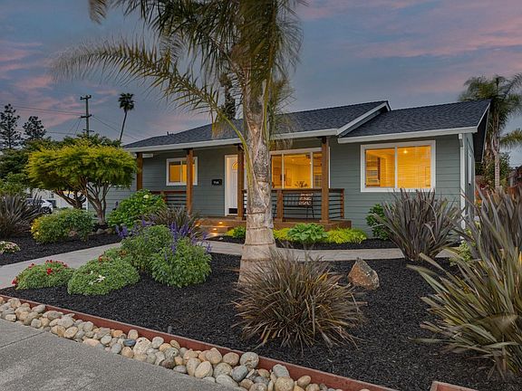 3rd image of 714 Carlin Court