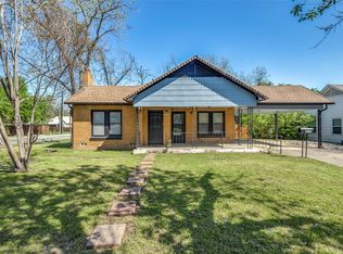 1022 W Congress St, Denton, TX 76201
