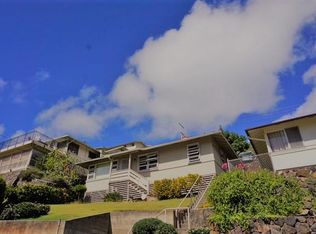 1370 Makaikoa St, Honolulu, HI 96821