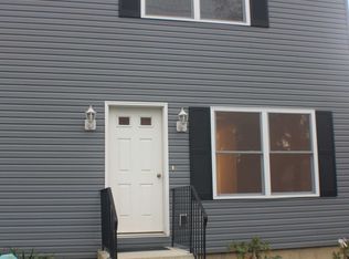 1734 Main St, PLEASANT VALLEY, NY 12569
