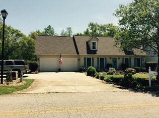 3816 River North Dr, Gainesville, GA 30506