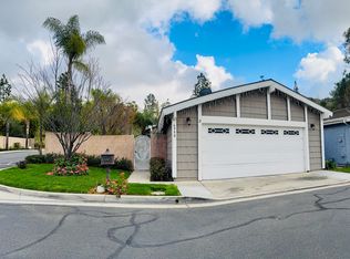 6990 E Creek Side Ln, Anaheim, CA 92807